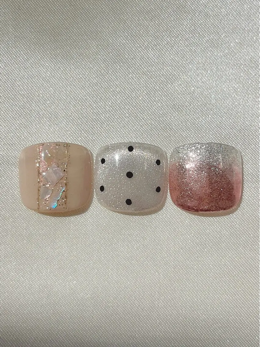 【オフなし✖︎】FOOT.親指アート(親指以外のお爪はワンカラーとなります)の写真