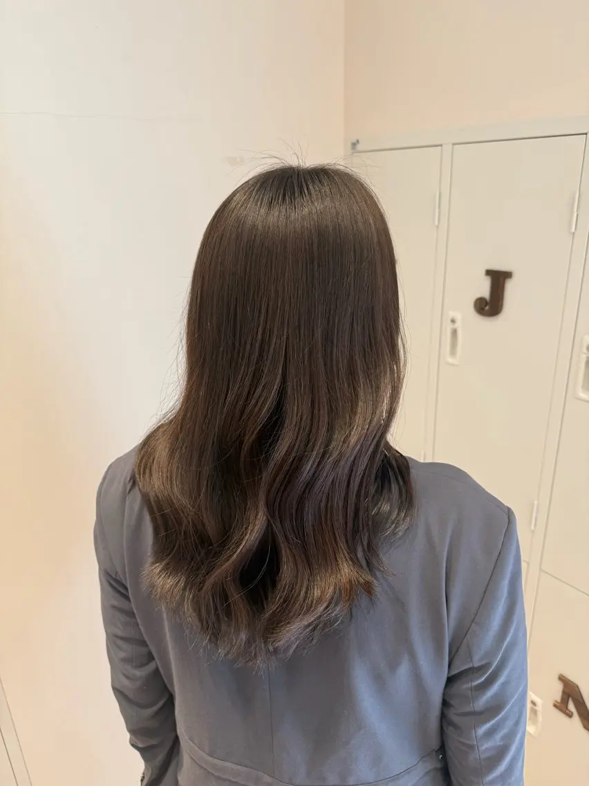 ミディアム ヘアカラー トリートメント ✨武蔵小杉💎カラー 💋YUMENO🩷のヘアスタイル