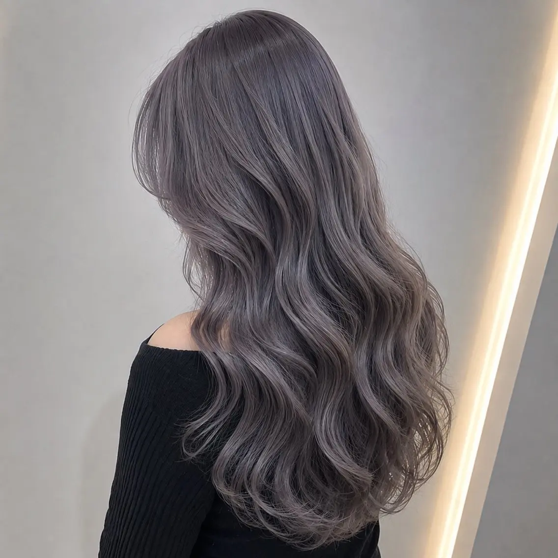 ロング カラー ヘアカラー 縮毛矯正 ハイトーンカラー が絶対可愛い✨泰聖✨のヘアスタイル