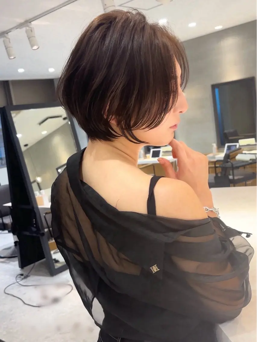 ショート カラー カット ヘアカラー トリートメント Lond Bloom 天神ショート/ボブのヘアスタイル