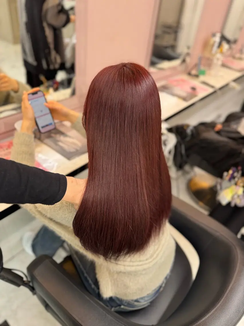ロング カット ヘアカラー トリートメント ヘアセット ♥️韓国風透明感 暖色misa♥️のヘアスタイル