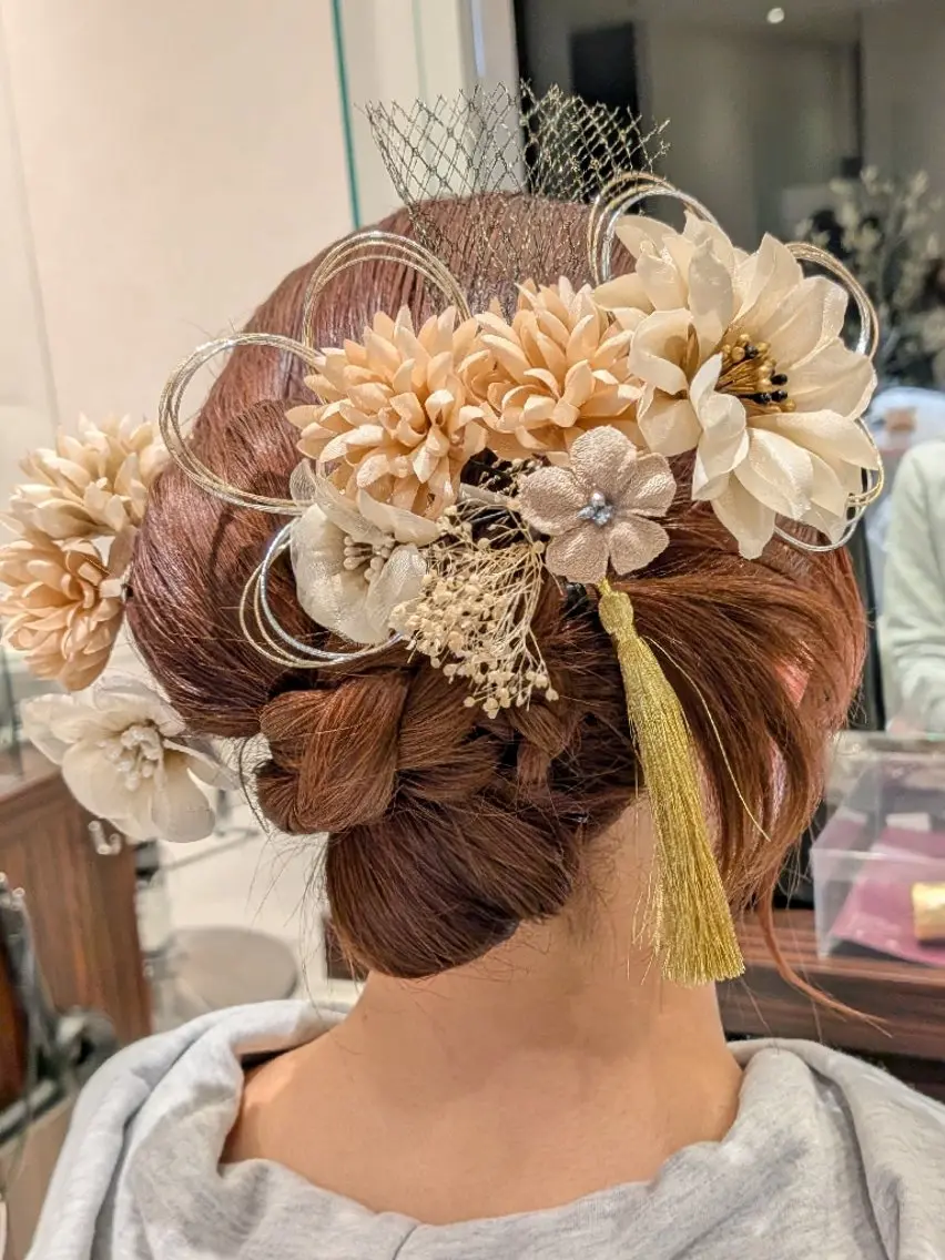 ヘアアレンジ 成人式 古屋 美春のヘアスタイル