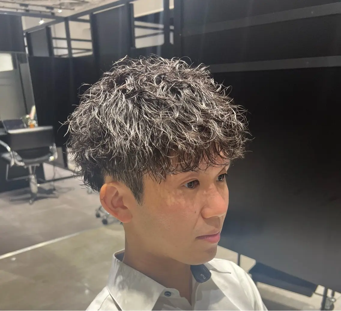 ショート カット パーマ バレイヤージュ職人 🔥代表YU-SHIのヘアスタイル