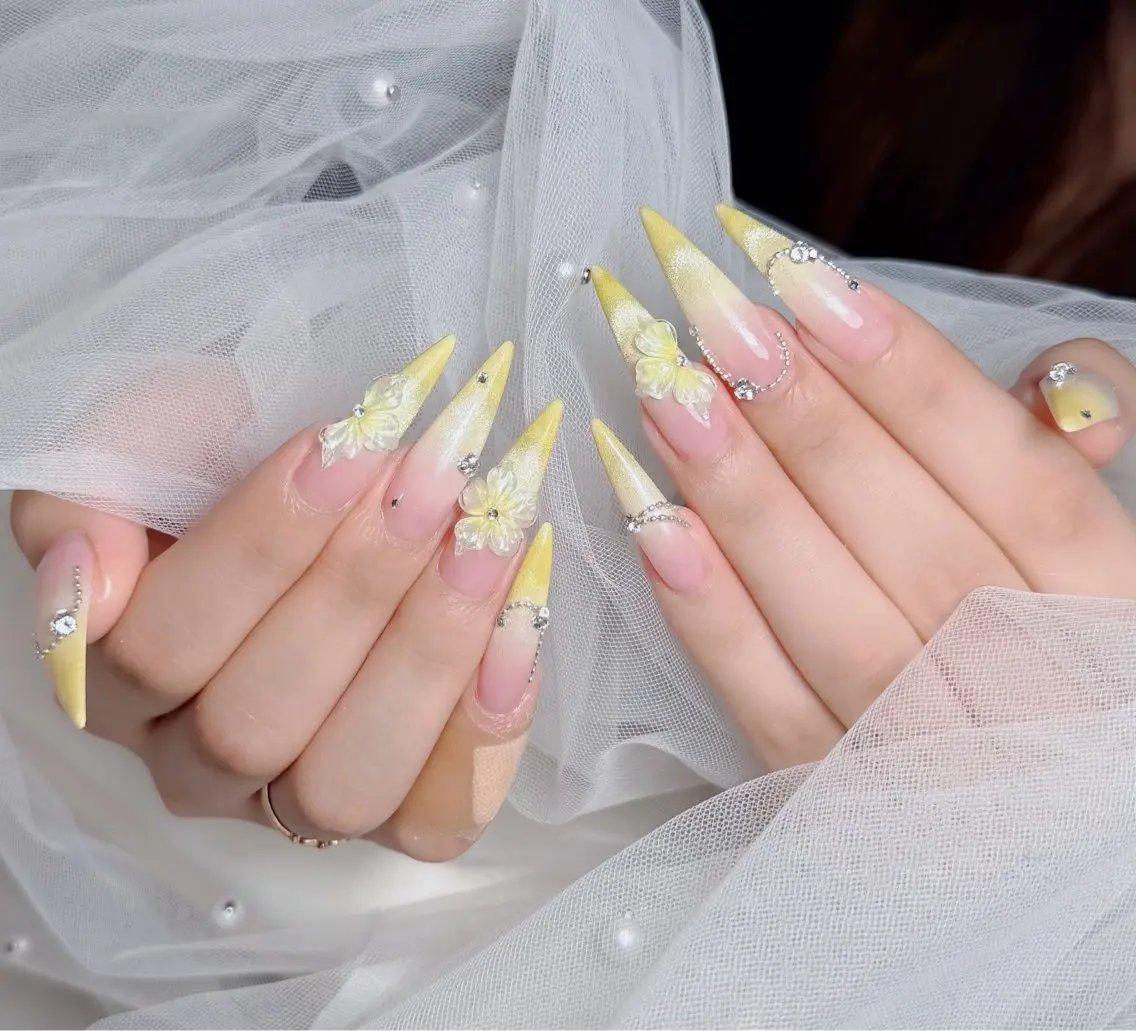 ネイル アートネイル フレンチネイル ジェルネイル 韓国ネイル マグネットネイル ハンドネイル Lenie Nail Okuboのネイルデザイン