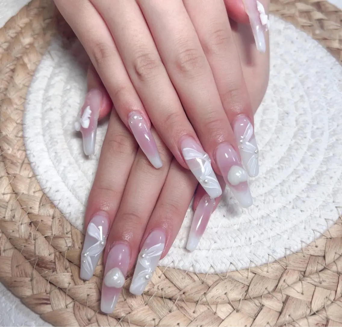 ネイル ハンドネイル 🎀M nails✨ ビューティーのネイルデザイン