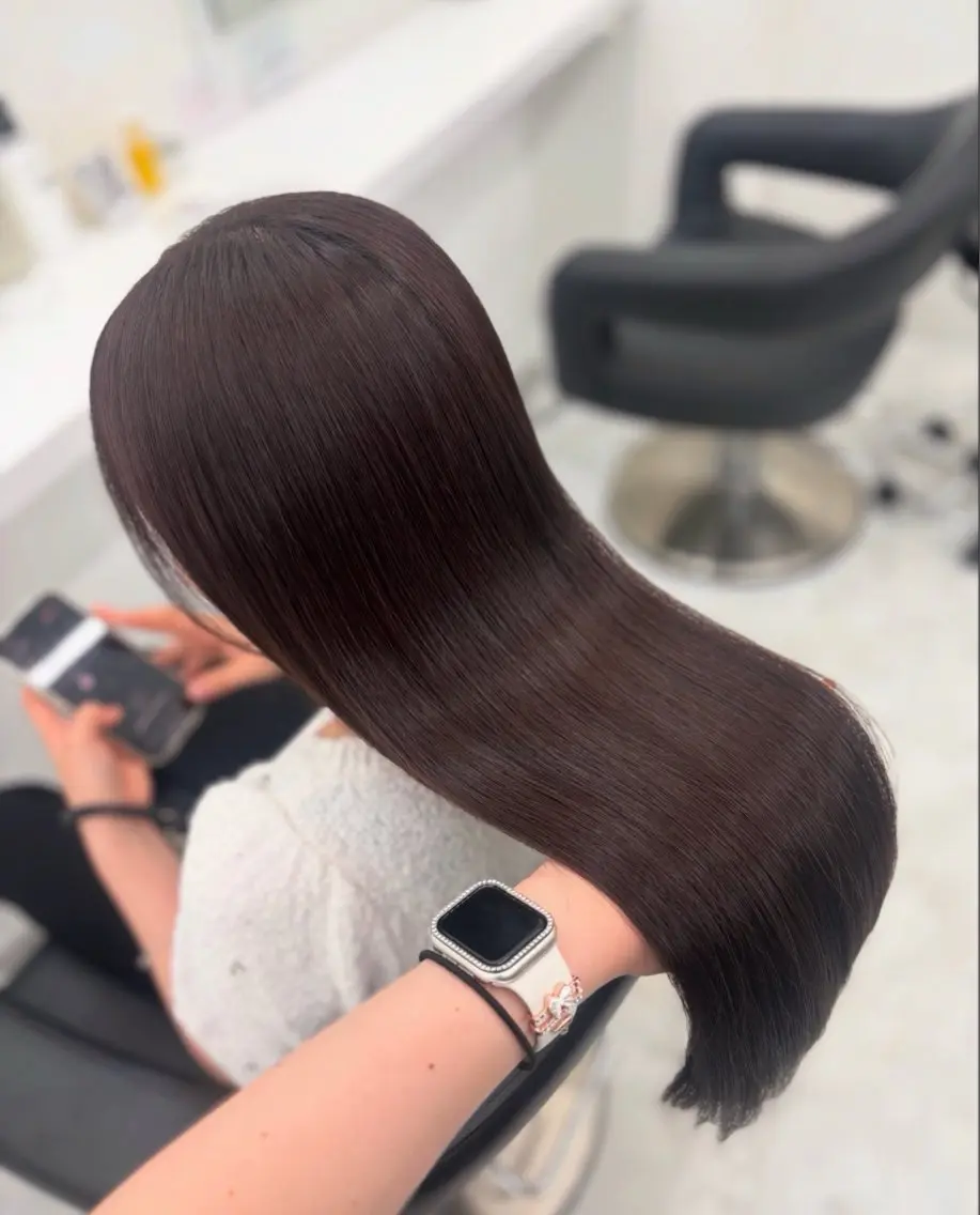 ロング カラー ブリーチ ブラウンカラー 透明感カラー ブリーチなしカラー ヘアカラー トリートメント 🤍MAYUKA🤍 レイヤー/ブラウンのヘアスタイル