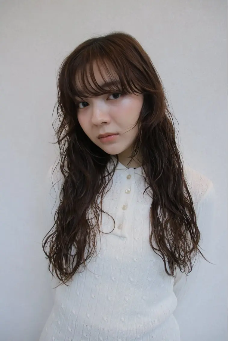 ロング パーマ i'll 未空のヘアスタイル