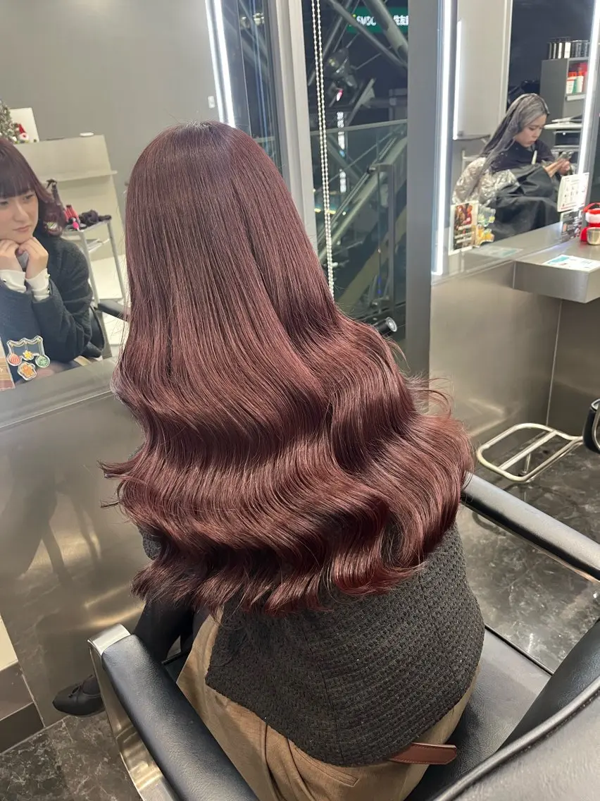 ロング カラー ヘアアレンジ ヘアカラー トリートメント ヘアセット 韓国ヘア🖤/透明感 shihoのヘアスタイル