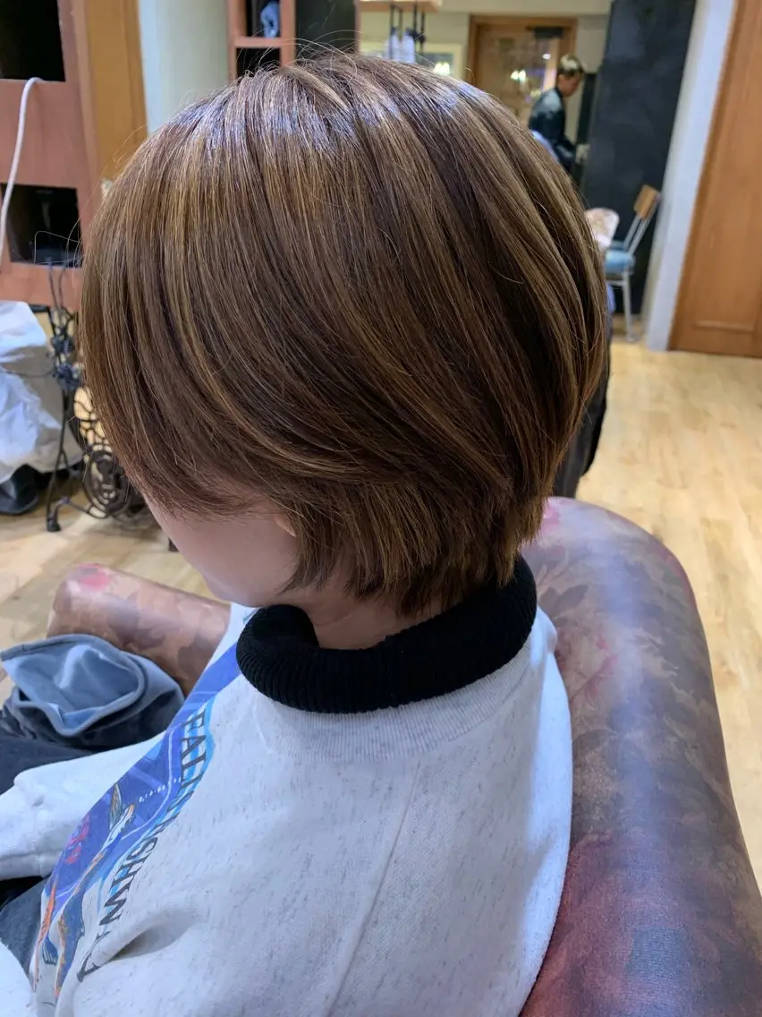 ショート カット ヘアカラー Attirer Kaiのヘアスタイル