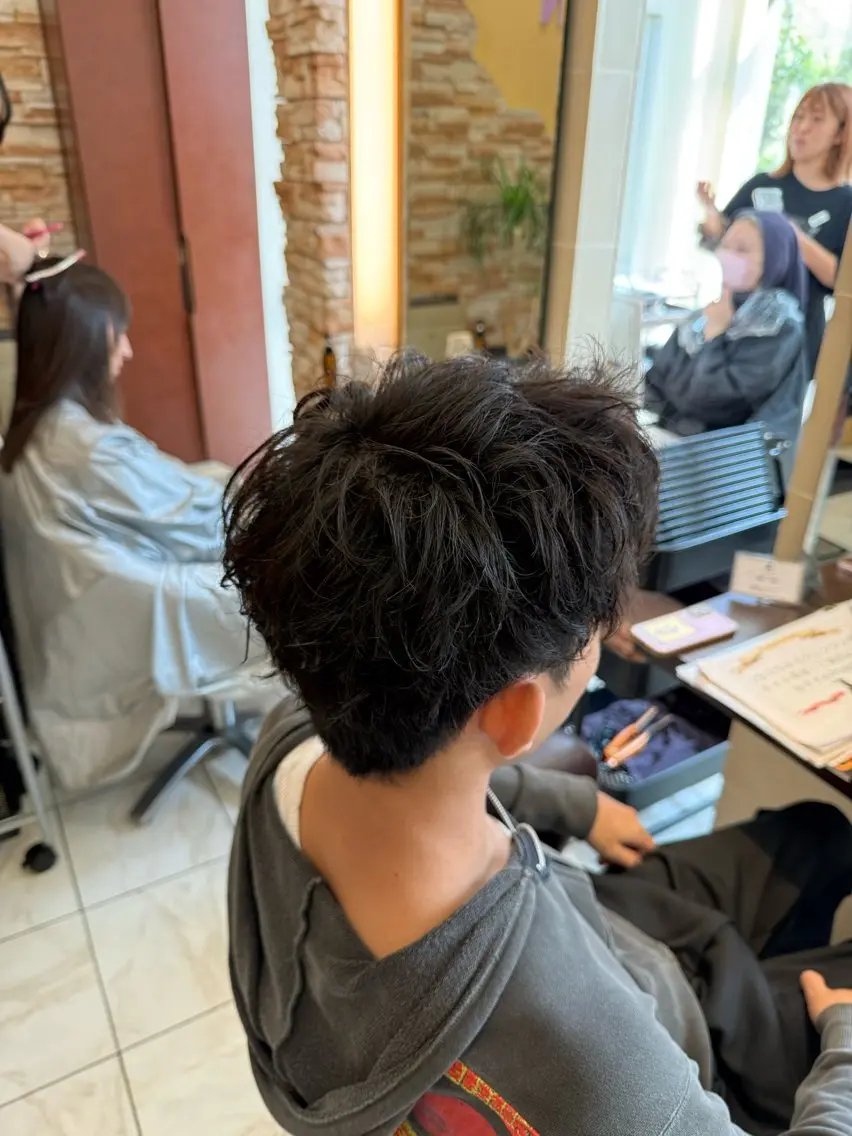 メンズ メンズパーマ カット パーマ 篠崎 大翔のヘアスタイル
