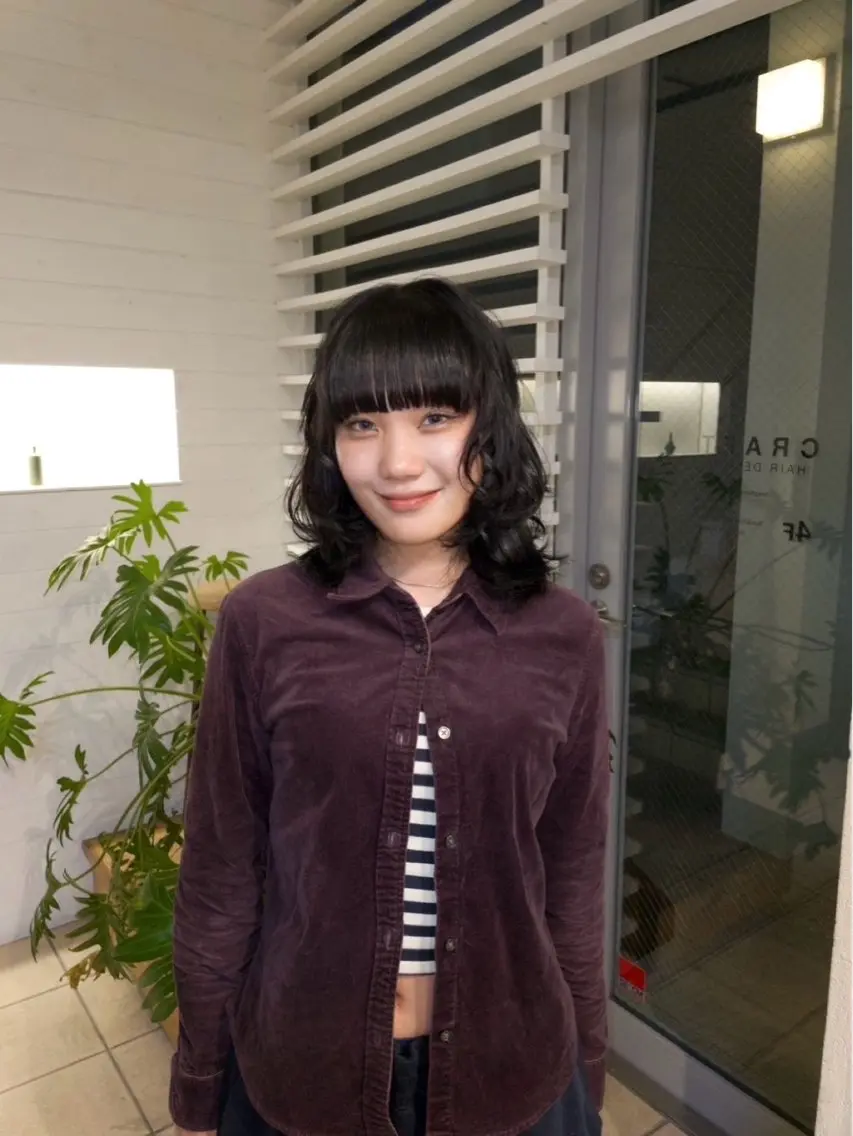 ミディアム カラー パーマ ミディアムパーマ ヘアカラー ミナ /海外スタイルのヘアスタイル