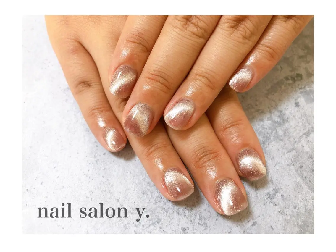 ネイル nailsalon y.のネイルデザイン