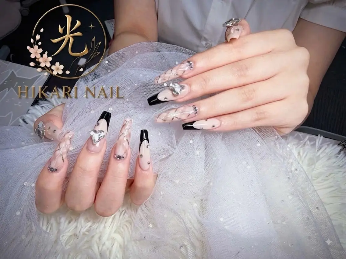 ネイル HikariNail Ikebukuroのネイルデザイン
