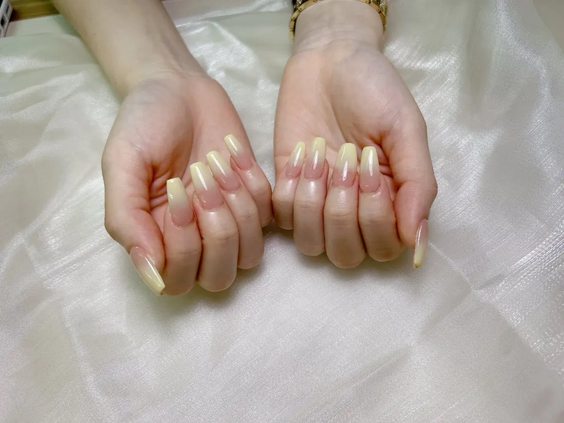 ネイル C Cのネイルデザイン