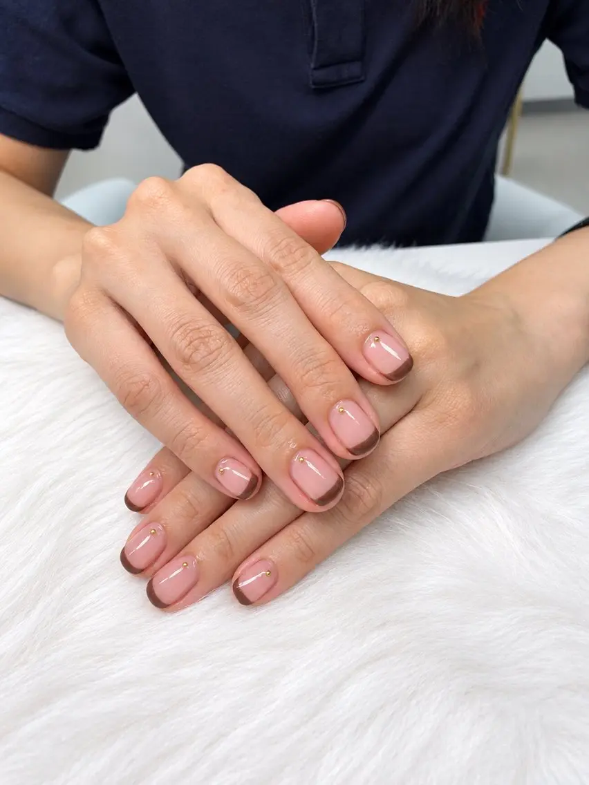 ネイル 韓国ネイル マグネットネイル 持ち込み ハンドネイル RINA Nail_Royalのネイルデザイン