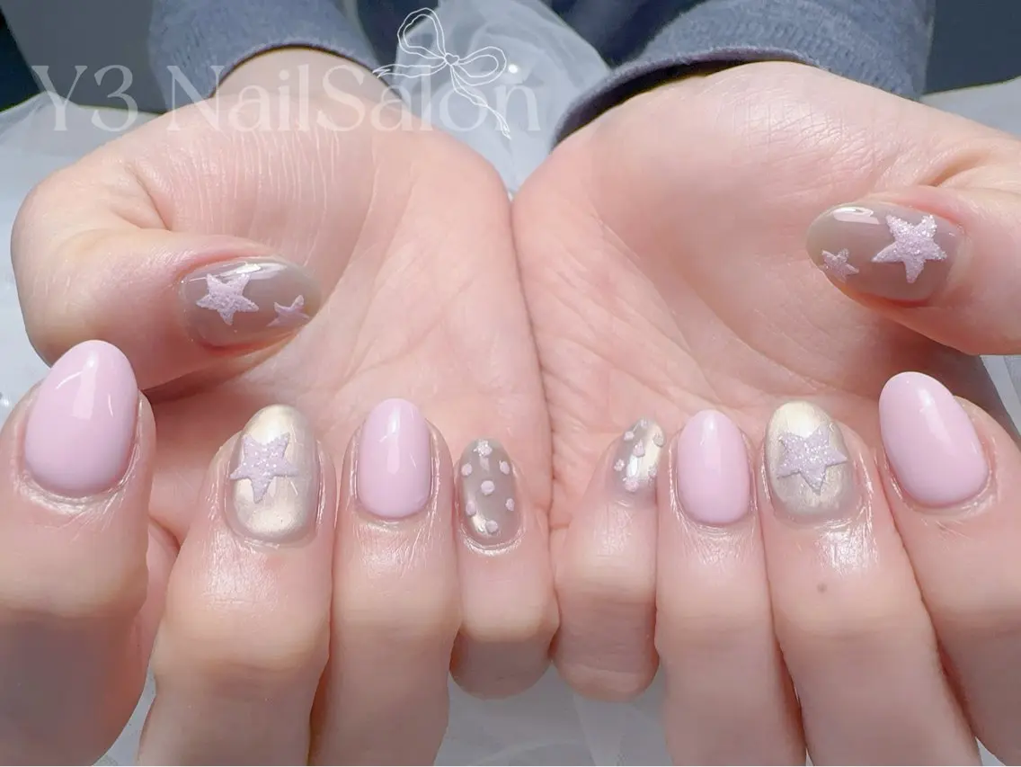 ネイル ドット マグネットネイル ピンク Y3 NailSalonのネイルデザイン
