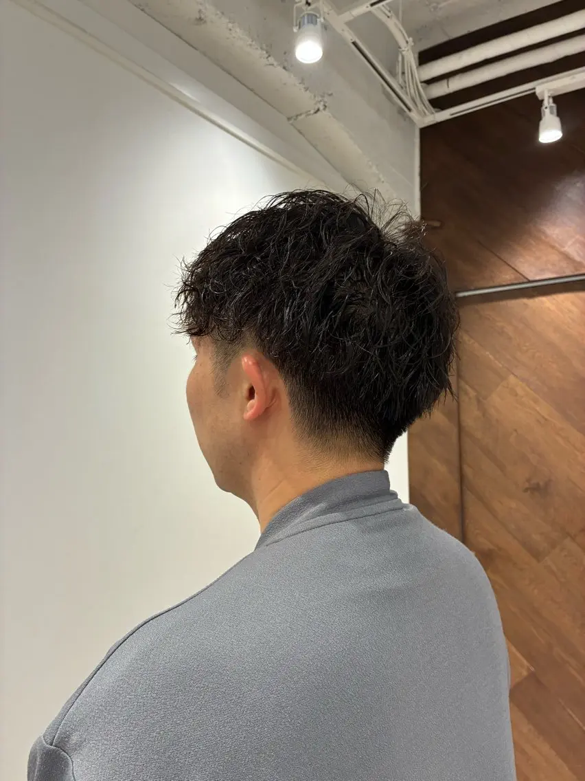 パーマ メンズ カット パーマ ✂︎✂︎MOMO Tocca浅草🪭のヘアスタイル