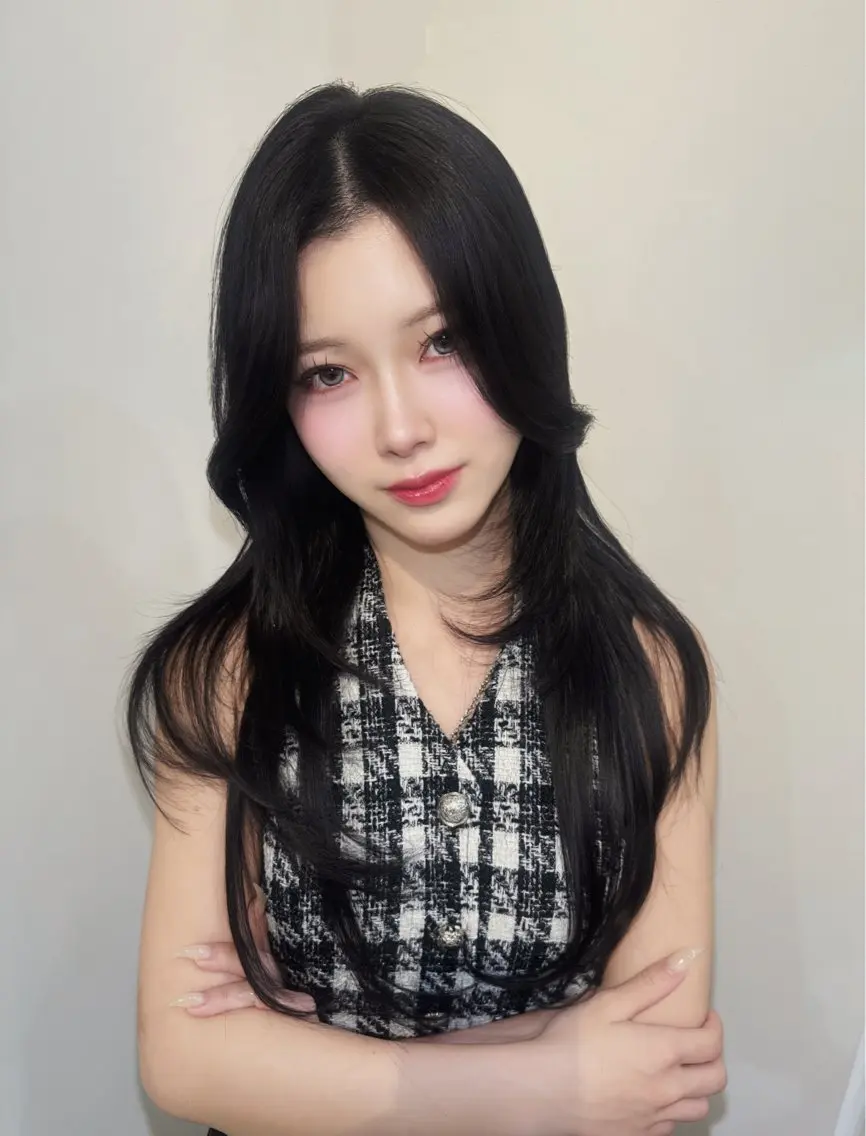 ロング 🩷ハイトーン特化 ayumi🩷のヘアスタイル
