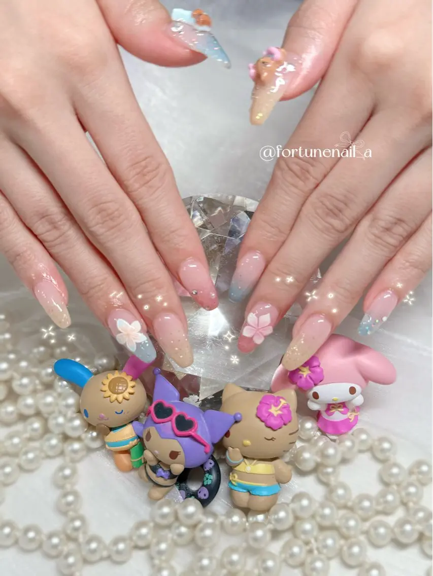 ネイル 夏ネイル ハンドネイル ✩.*🎀 aoi🎀のネイルデザイン