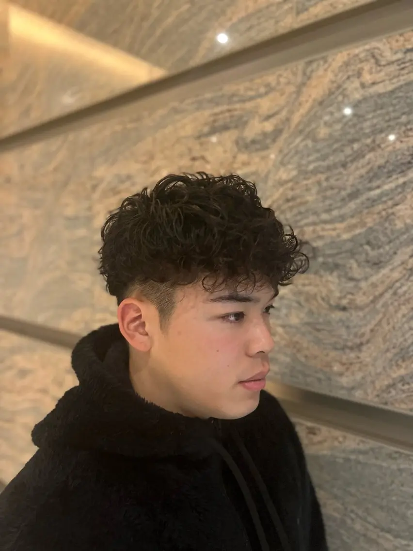 ショート パーマ メンズ ヒロ銀座　さかうえ ひかる💈のヘアスタイル