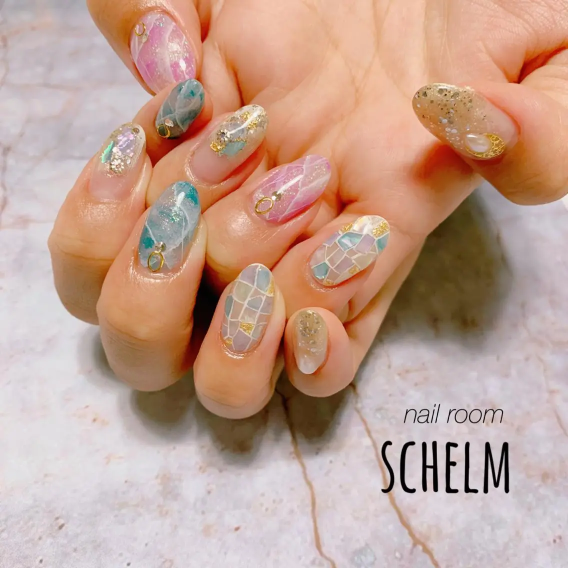 ネイル ハンドネイル nail room シュレムのネイルデザイン