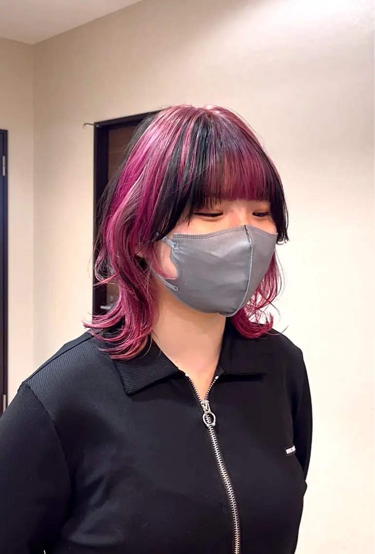 ミディアム カラー ブリーチ 透明感カラー デザインカラー 髪質改善 レイヤーカット 山本梨華/ 透明感カラーのヘアスタイル