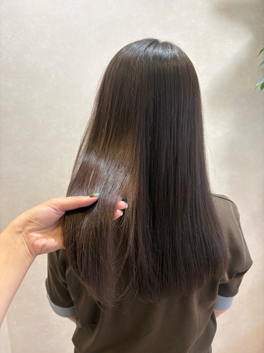 セミロング カラー カット ヘアカラー トリートメント り このヘアスタイル