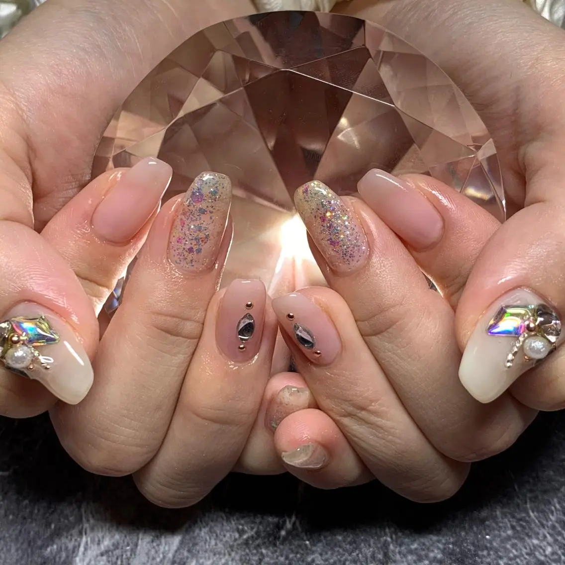 ネイル RuxuryNail /RiAnnaのネイルデザイン