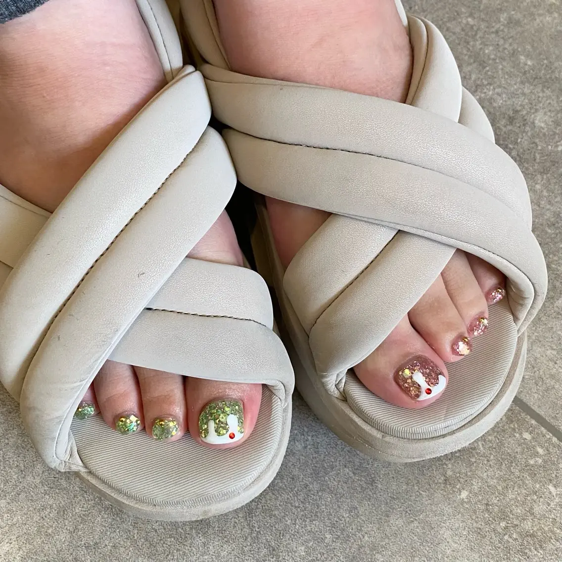 【FOOT👣】持ち込みデザイン(オフあり) 100min.の写真