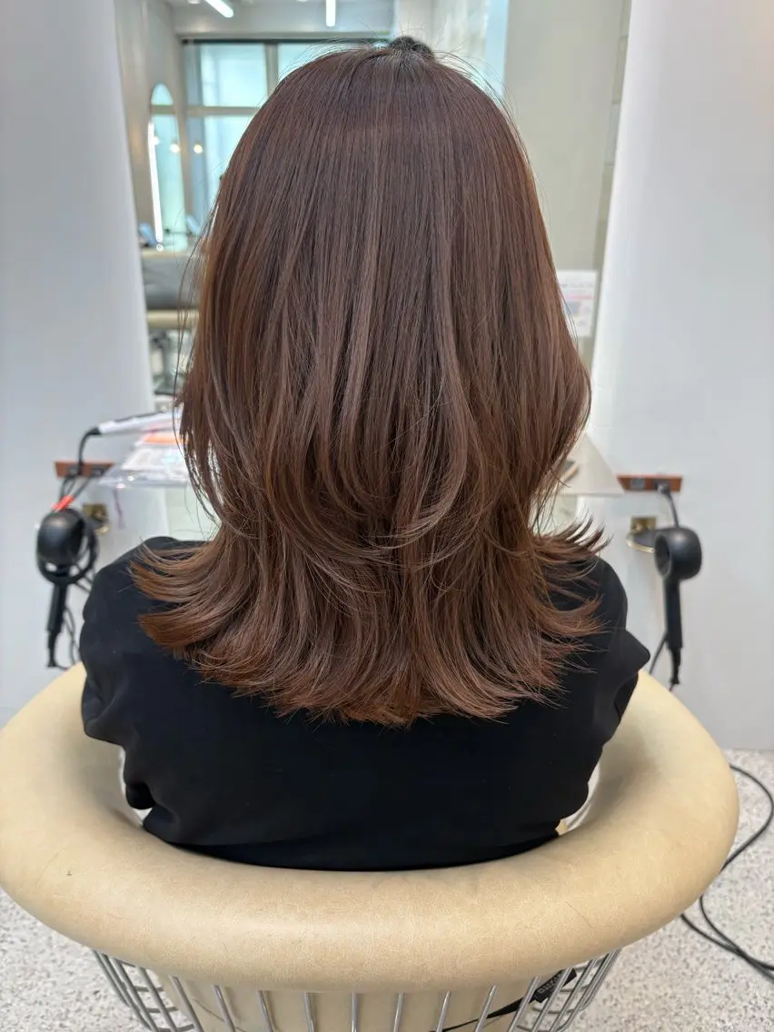 セミロング カラー カット ヘアカラー トリートメント 🌈レイヤーカット/ /吉田悟志🌈のヘアスタイル