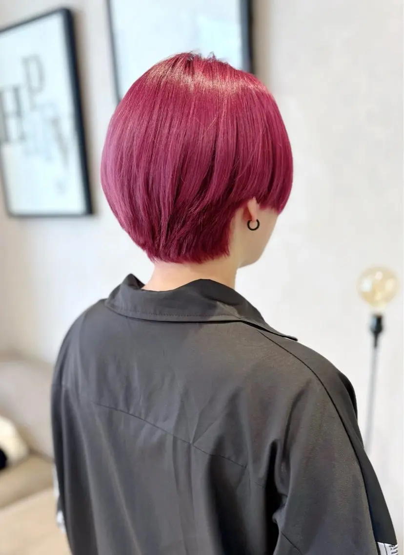 ショート カラー ヘアカラー 𝗔𝗞𝗜𝗧𝗔 🎨のヘアスタイル