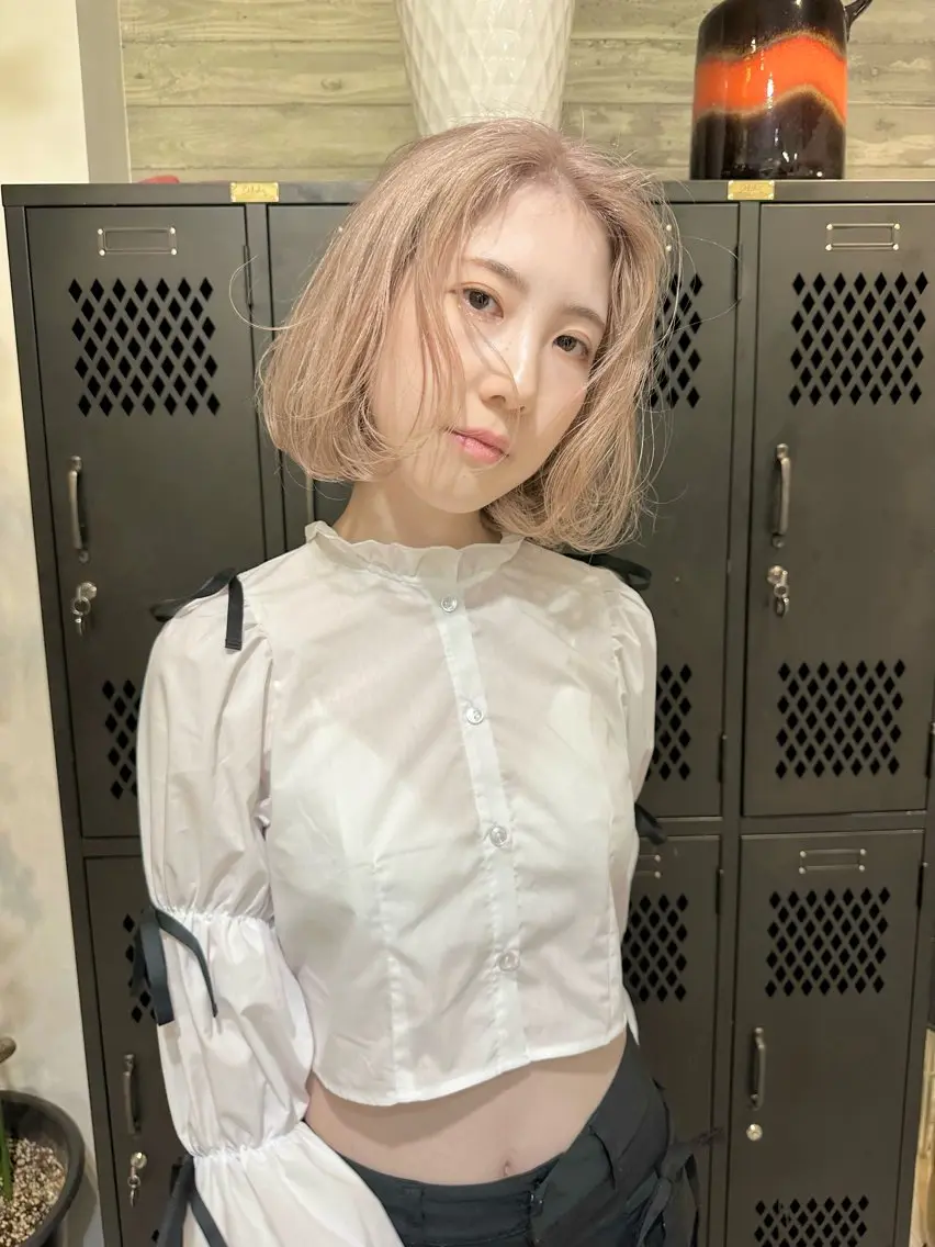 ショート カラー ヘアカラー トリートメント kai .のヘアスタイル
