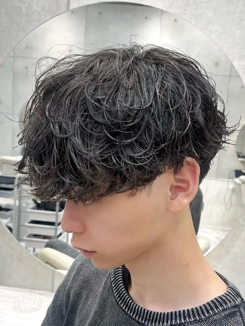 【6月限定価格】メンズカット+シャドウパーマ🌀の写真