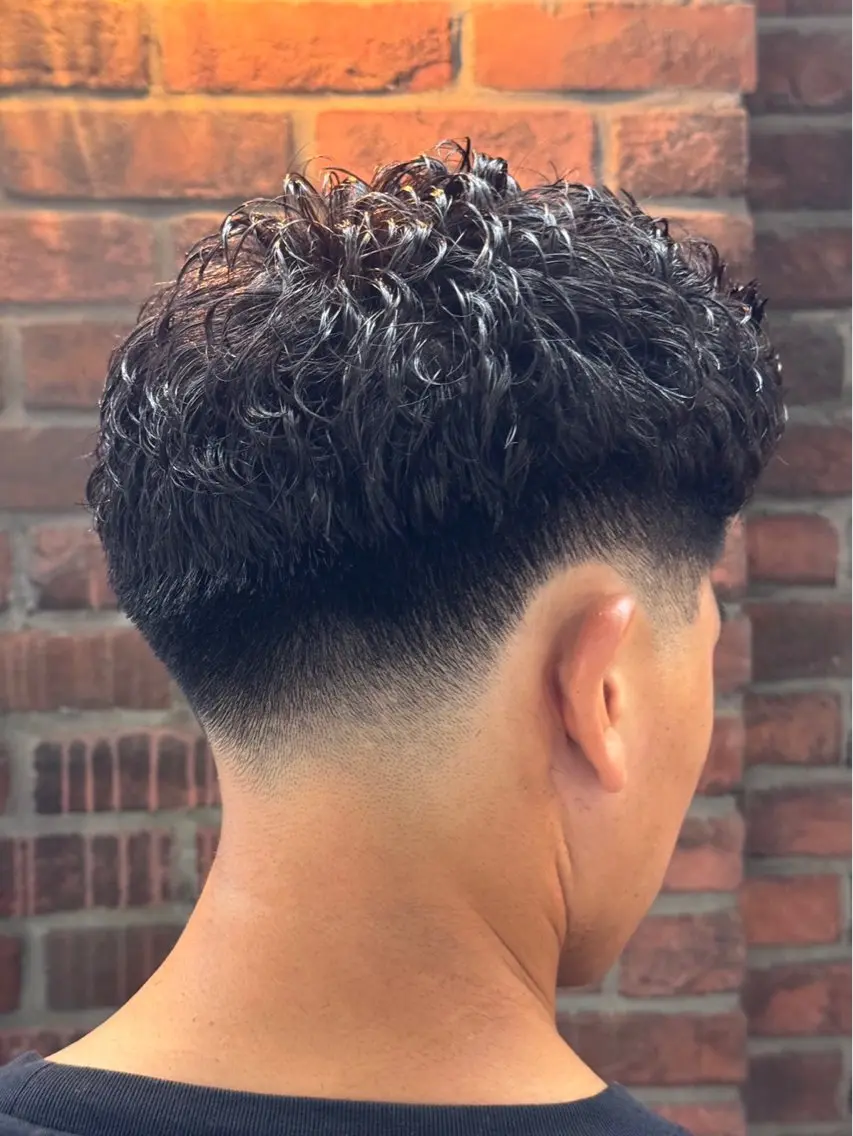 ショート カット 佐々木 健吾のヘアスタイル