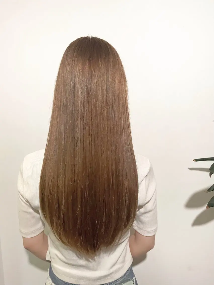 ロング カラー ベージュカラー ブリーチ レイヤーカット カット ヘアカラー 韓国風◎　田中 勇也のヘアスタイル