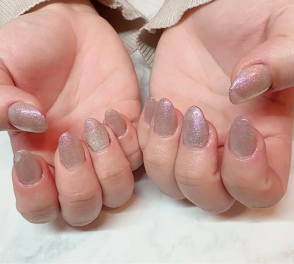 ネイル マグネットネイル atelier chic+のネイルデザイン