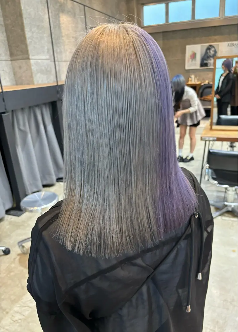 ミディアム カラー ヘアアレンジ ツートーンカラー 押切 響 のヘアスタイル