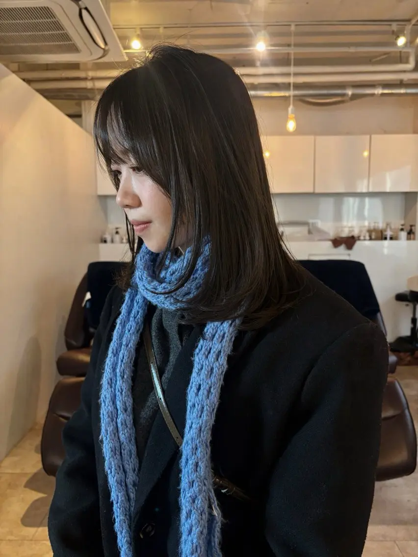 ミディアム ミディアムレイヤー レイヤーカット カット ヘアカラー トリートメント 🍑透明感hair ・NENE🍑のヘアスタイル