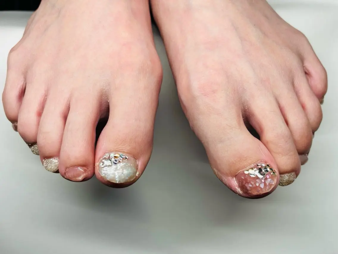 ネイル NAIL E + ROOMのネイルデザイン