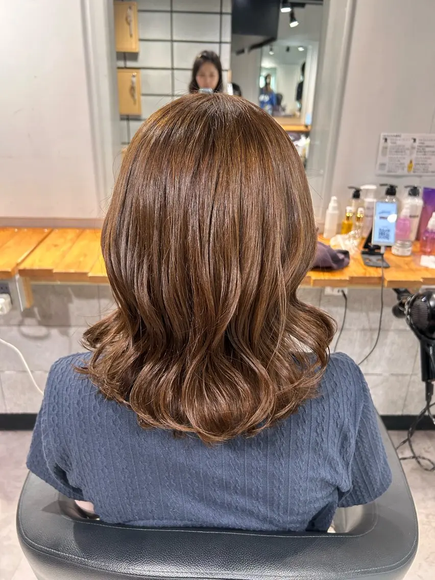 セミロング ヘアカラー トリートメント ヘッドスパ レイヤーStyle 🪽菜々実のヘアスタイル