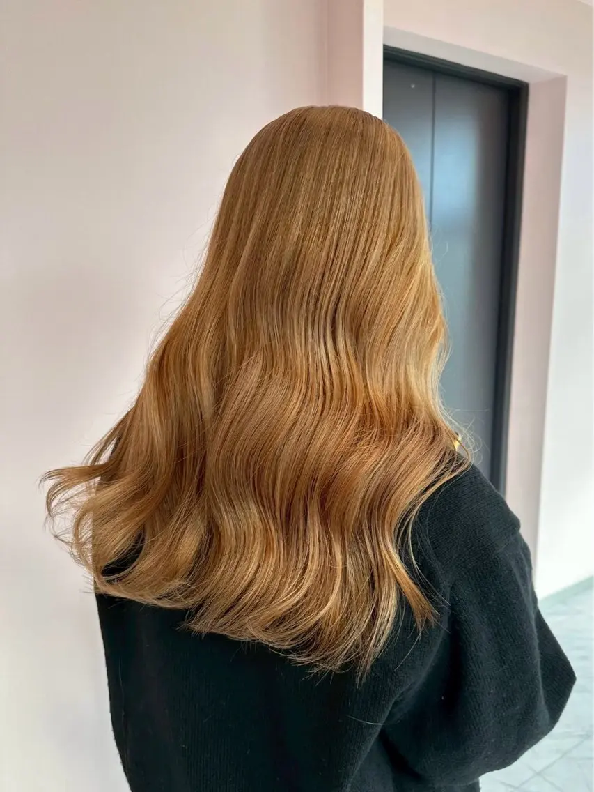 カラー 🪷momoka /垢抜けカラー✨🪷のヘアスタイル