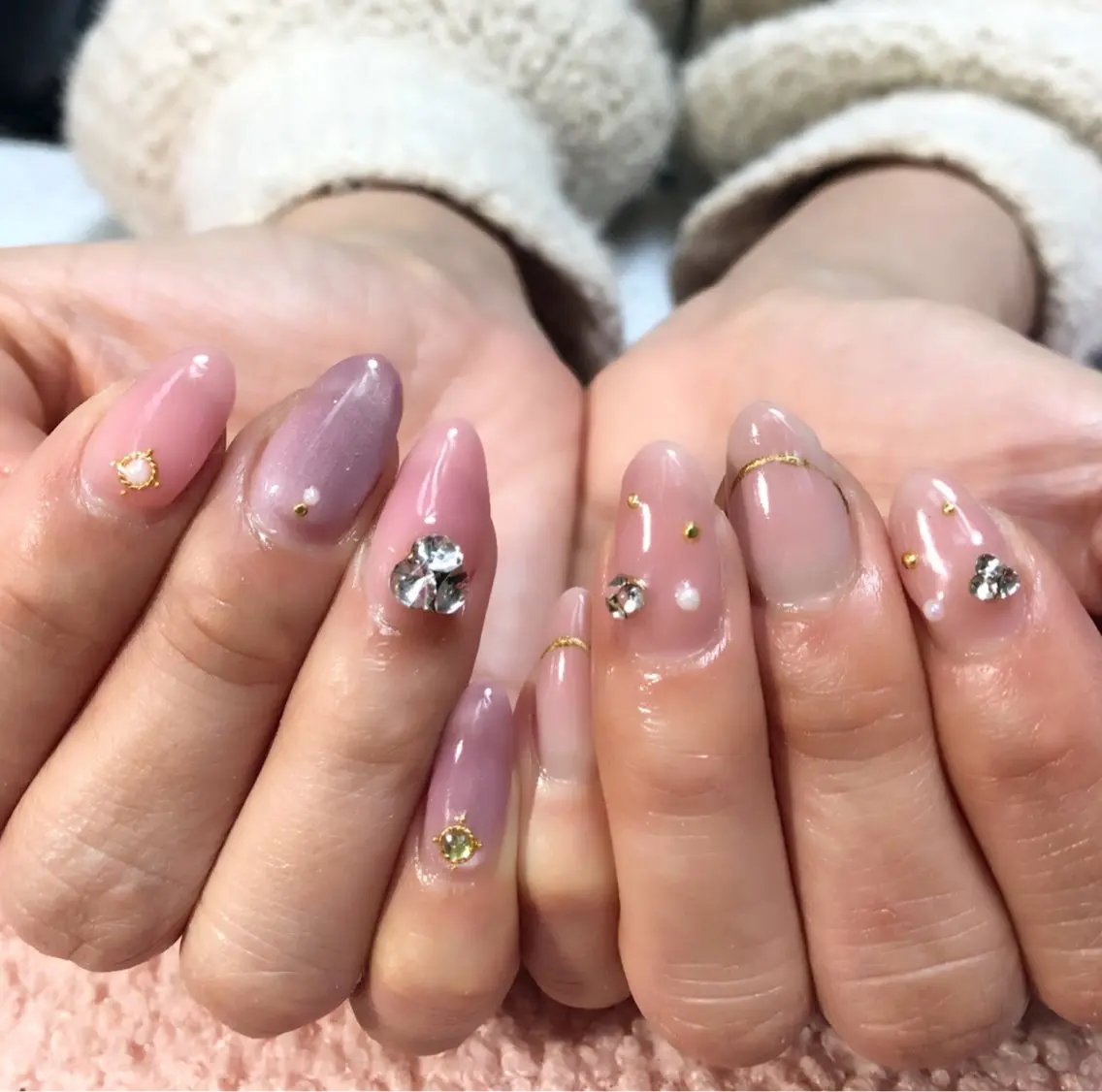 ネイル ＧＬAD グラットのネイルデザイン