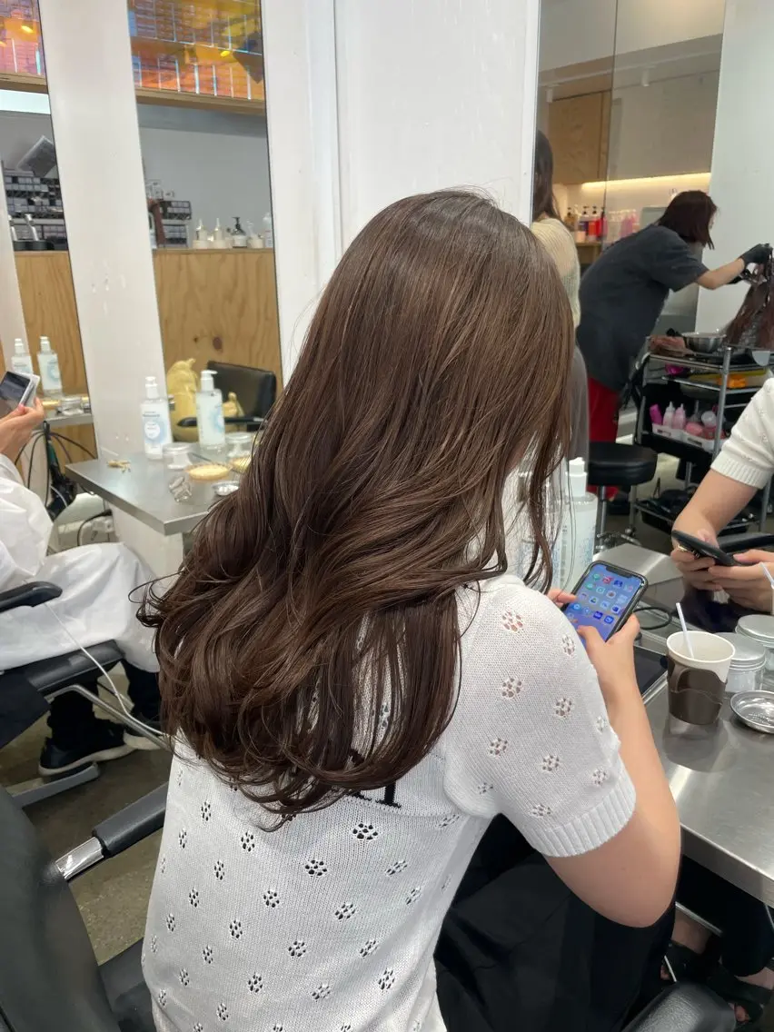 ロング カラー アディクシーカラー ブラウンカラー ココアブラウン ココアグレージュ グレージュ カット ヘアカラー トリートメント ♡🪞韓国スタイル/ MISATO🪞♡のヘアスタイル