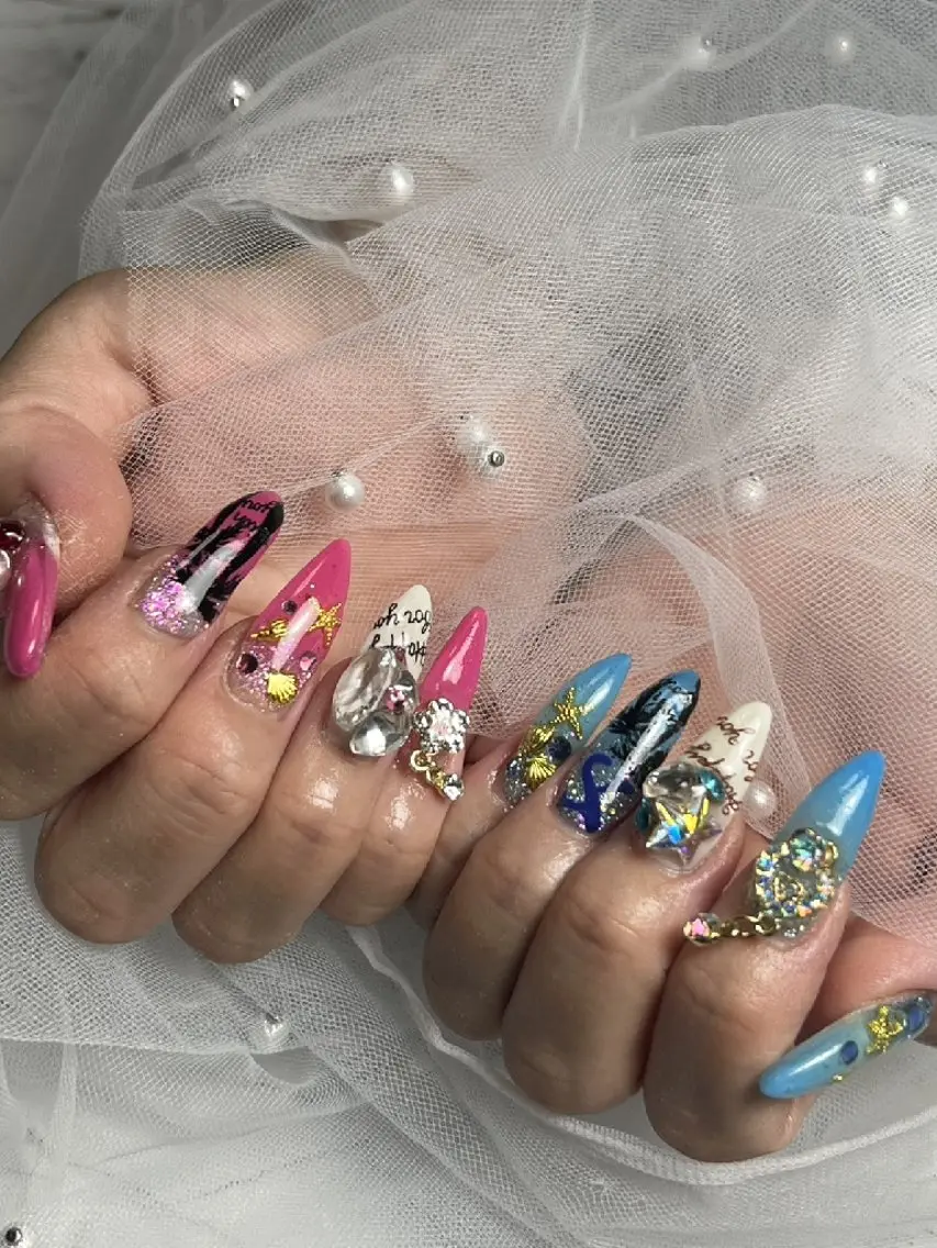 ネイル Y2R NAILのネイルデザイン