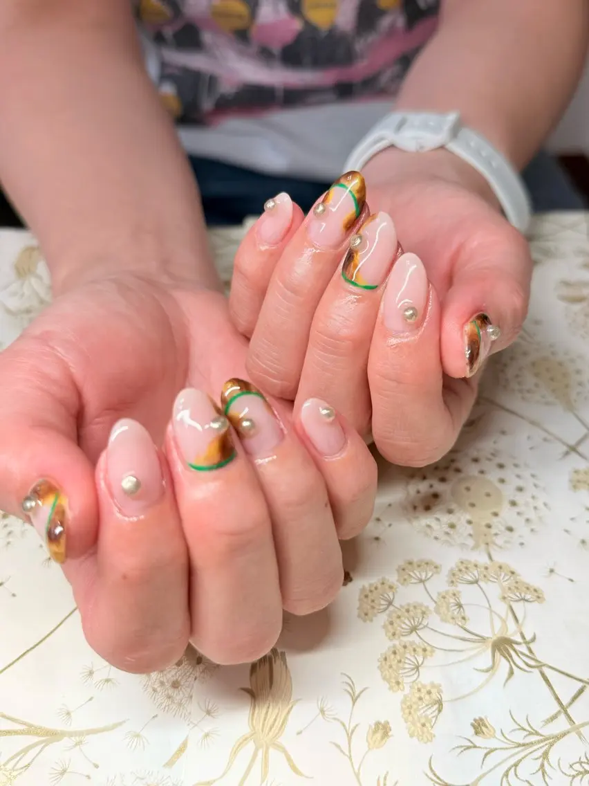 ネイル べっ甲ネイル ハンドネイル miel nailのネイルデザイン