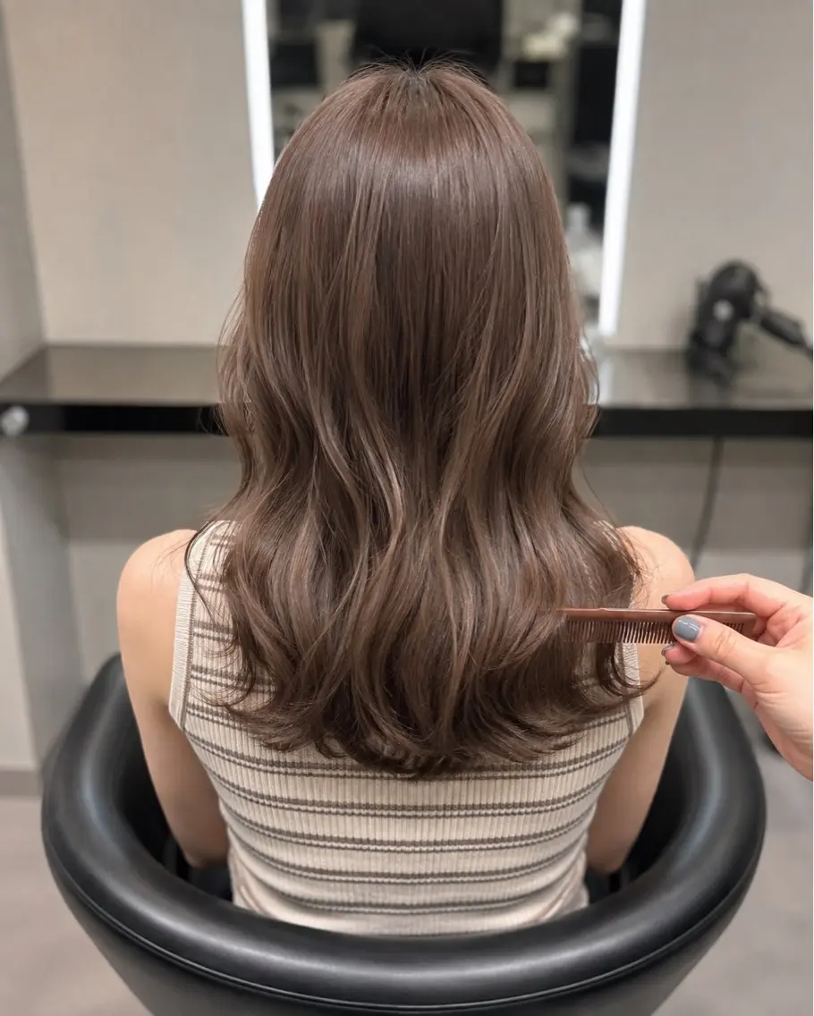 ミディアム カラー ブラウンカラー トリートメント 🌈ウルトワ水素 髪質改善naru🌈のヘアスタイル