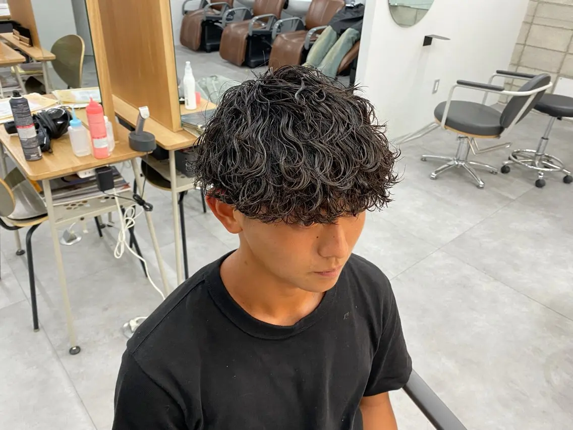 カット+波巻きパーマの写真