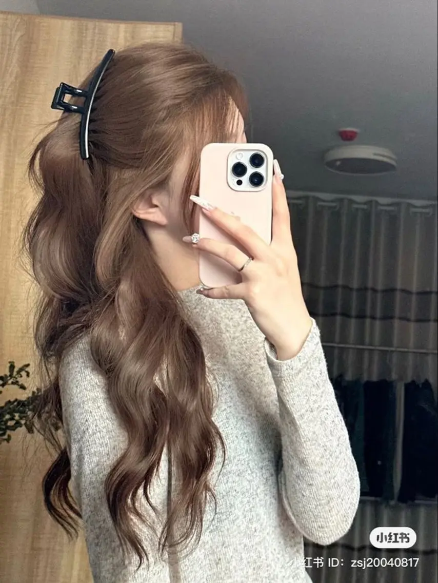 ミディアム カット ヘアカラー トリートメント ヘッドスパ ヘアセット 上品🤍韓国レイヤー /透明感🤍FUGAのヘアスタイル