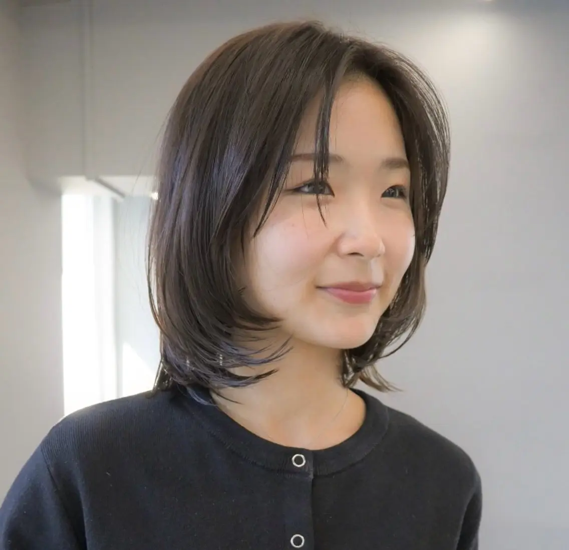ショート ボブレイヤー ボブ レイヤーカット 日南乃/柔らか ブラウンカラーのヘアスタイル