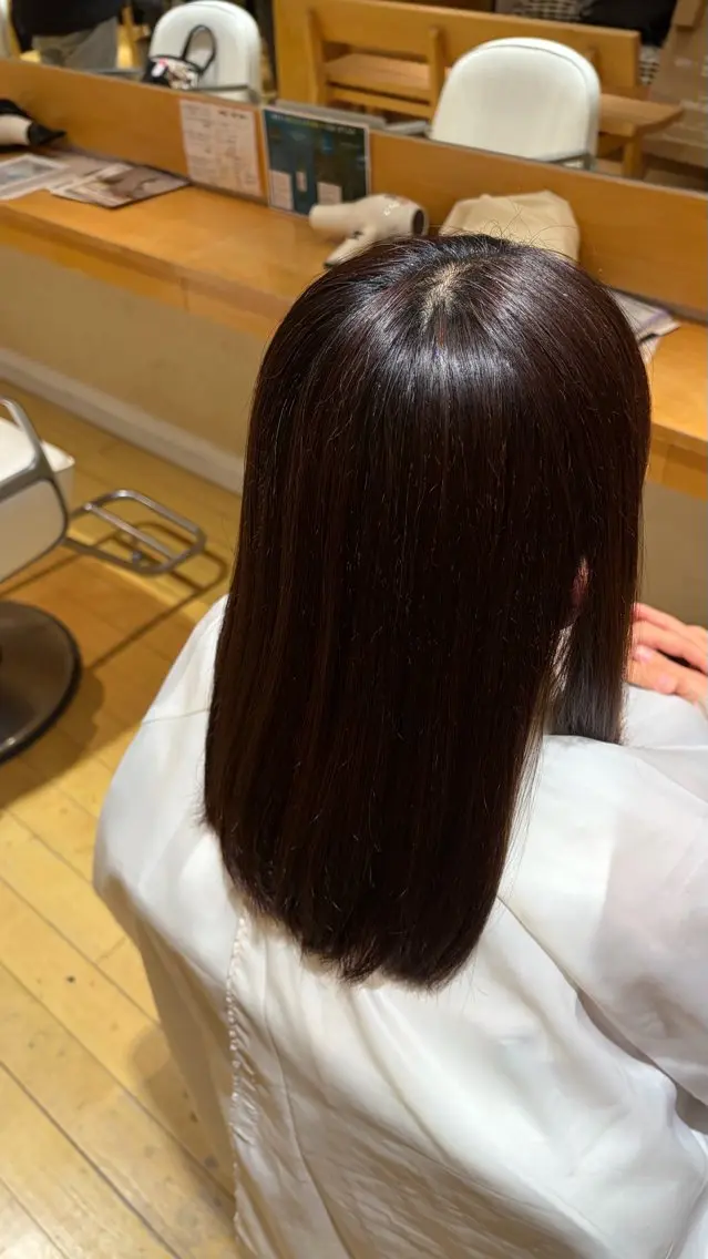 ミディアム 縮毛矯正 山口 彩水のヘアスタイル